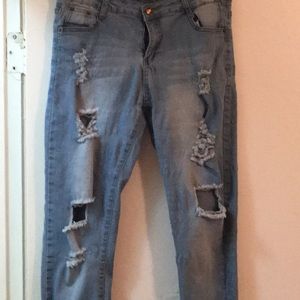 Destroyed jeans